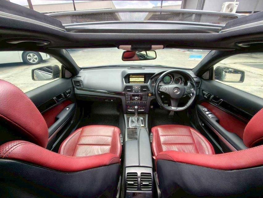 ‼️Mercedes Benz E250 Coupe 2 ประตู สปอร์ต‼️‼️CGI AMG ปี 2010 เบาะแดง Sunroof ‼️✅เลขไมล์เพียง 105,xxx km. ✅ รูปย่อยที่ 4