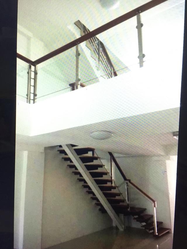 ทาวน์โฮมกลางเมืองอุดร 4ชั้นใกล้หนองประจักษ์ 8