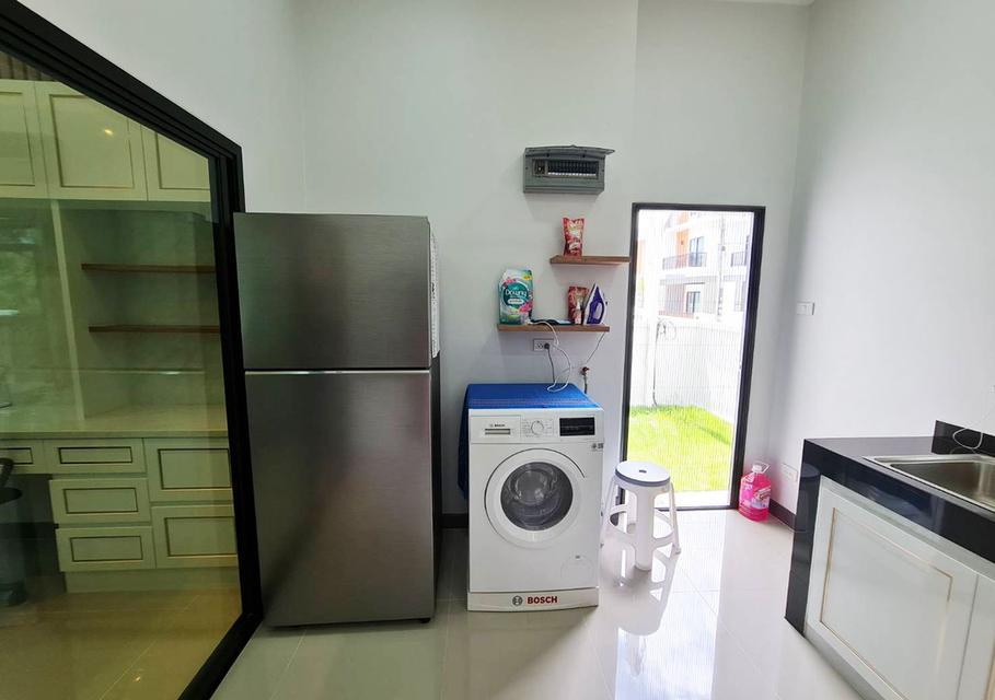 Fully furnished house for rent in the community near Chiangmai airport plaza. 20