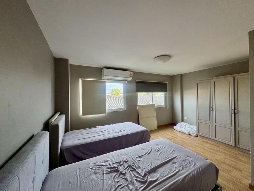 ขายทาวน์โฮม 3 ชั้น โครงการ C-Biz Home เทิดราชัน–ดอนเมือง 4