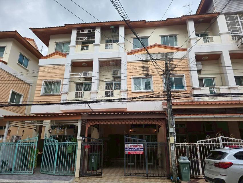 บ้านปริญลักษณ์นวมินทร์ ถนนนวมินทร์ แขวงคลองกุ่ม เขตบึงกุ่ม กรุงเทพมหานคร 1