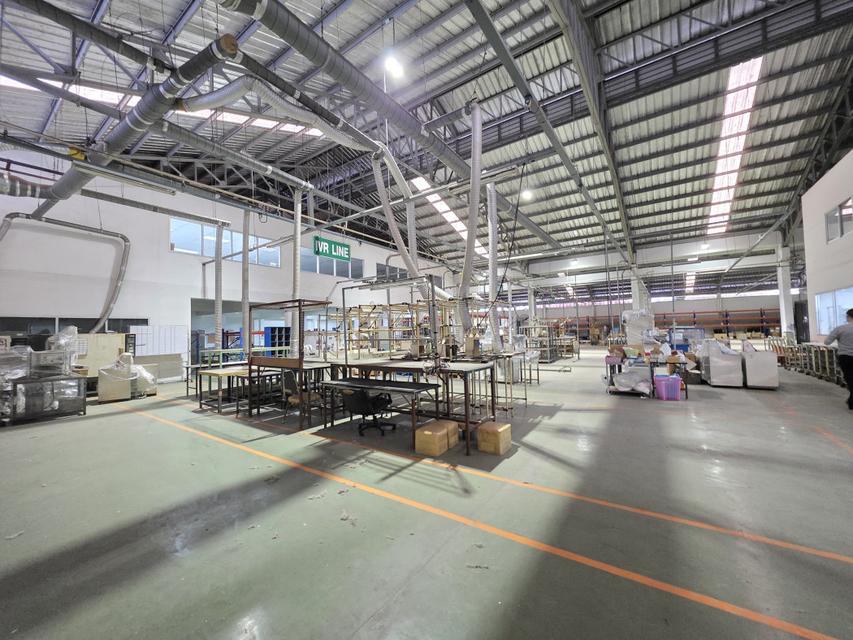 ขาย โรงงาน ย่านบางพลี สมุทรปราการ  1-2-93 ไร่  ผังสีม่วง มีใบรง.4 2