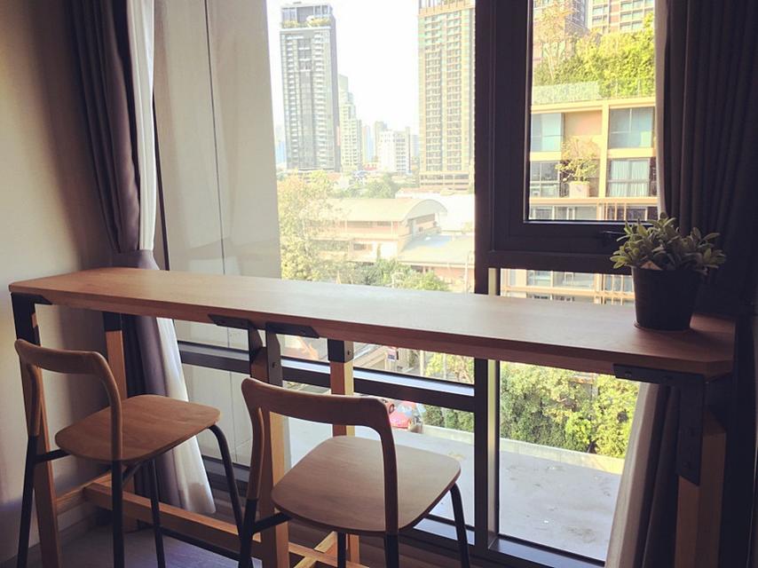 Condo Rhythm Sukhumvit 36-38 ใกล้ BTS ทองหล่อ 24 ตรม. ชั้น 6 ชั้นเดียวกับสระว่ายน้ำ ตกแต่งครบ 5