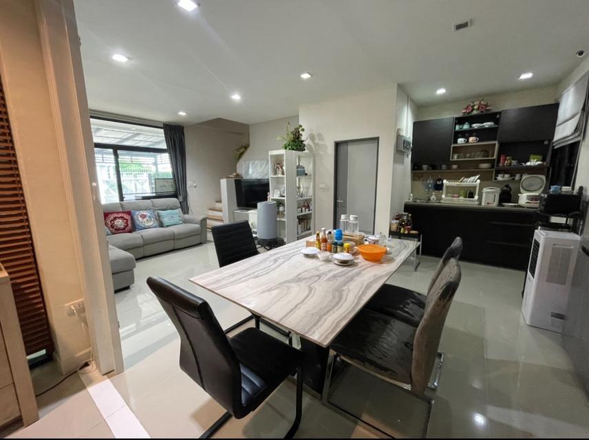 ขายบ้านแฝด 3 ชั้น ลาดพร้าว 71 - โชคชัย 4 - สตรีวิทยา 2 ใกล้ Central Eastville 4