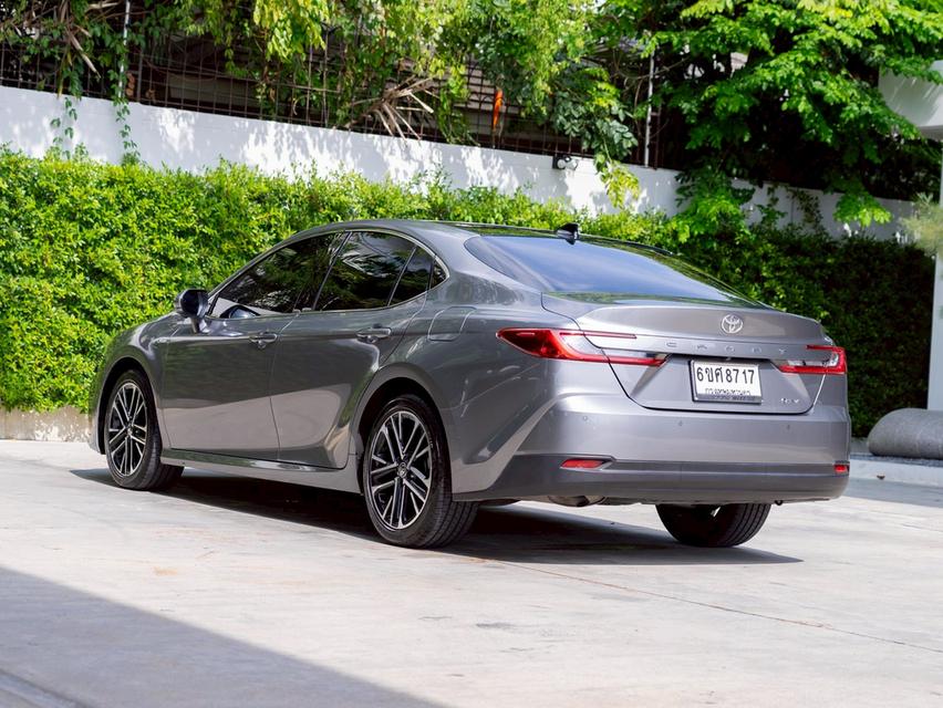 Toyota Camry 2.5 HEV Premium Luxury ปี 2025 รูปที่ 5