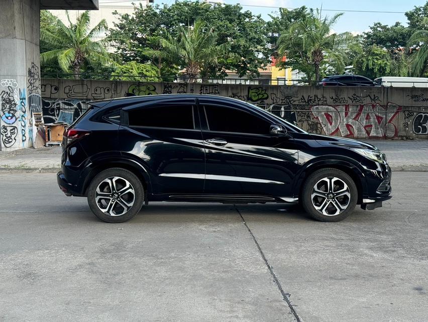 ขายรถ Honda HR-V 1.8EL ปี 2018 สีดำ เกียร์ออโต้ 8