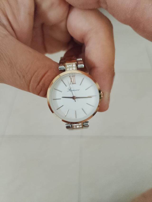 นาฬิกามือสองไม่เคยใส่