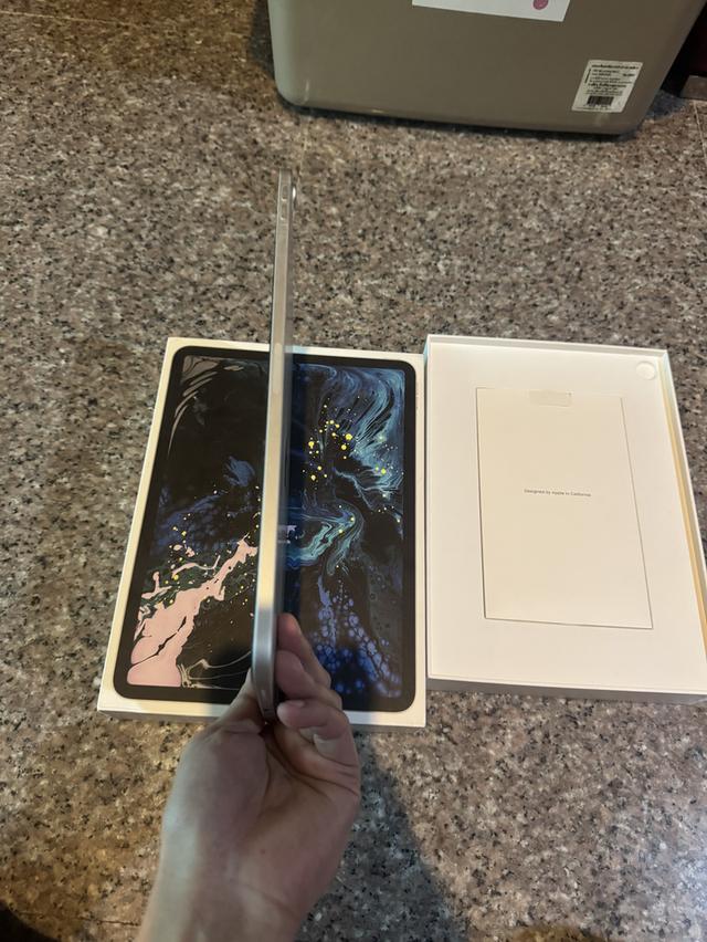 ขายๆๆๆถูกๆๆiPadPro11นิ้วสีSilver 64กิ๊กWifi Only มีกล่องอีมี่ตรงใช้งานดีทุกๆฟังชั่นสูนTrueทุกๆฟังชั่นรีสโตได้ตลอดไม่มีติดไอคราวModel TH/A ( จอขาวจั๊วๆ 6