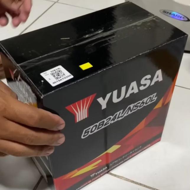 แบตเตอรี่พร้อมใช้สำหรับรถเก๋ง YUASA 50B24L-SMF  2