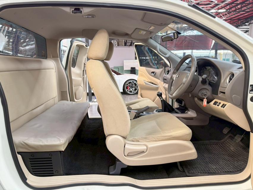 NISSAN NAVARA NP300 2.5 E KINGCAB ปี2019รถสวยสภาพพร้อมใช้งาน รูปที่ 8