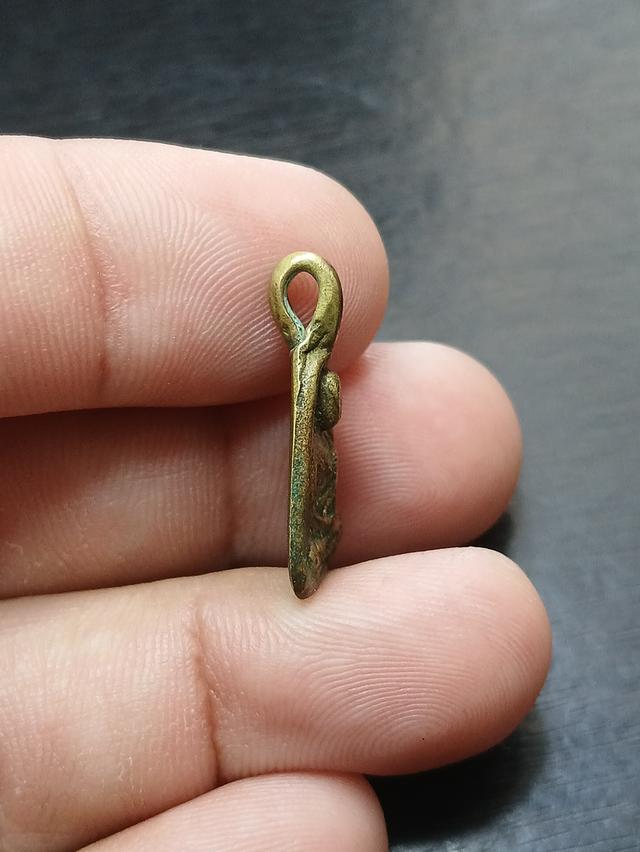 หลวงพ่อเงินพิมพ์จอบเล็ก รูปที่ 4