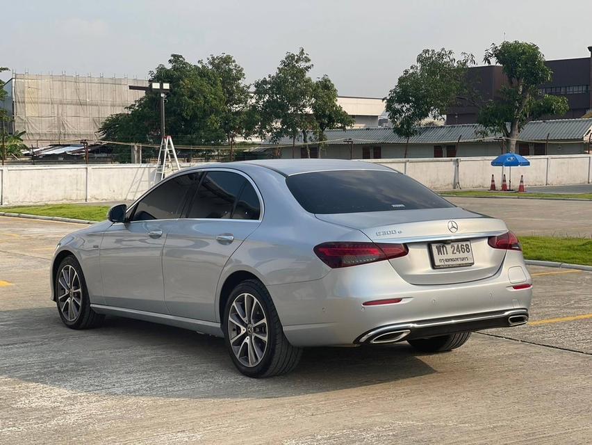 Mercedes-Benz E300e Avantgarde Facelift (W213) ปี 2021 จด 2023 5