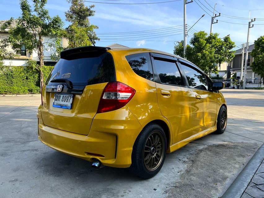 Honda JAZZ GE ออโต้ ปี08 รถบ้านจัดทรง 6