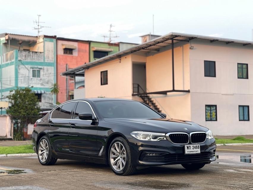 BMW 530e Elite (G30) 2019 จด 2020 รหัส NCT2468