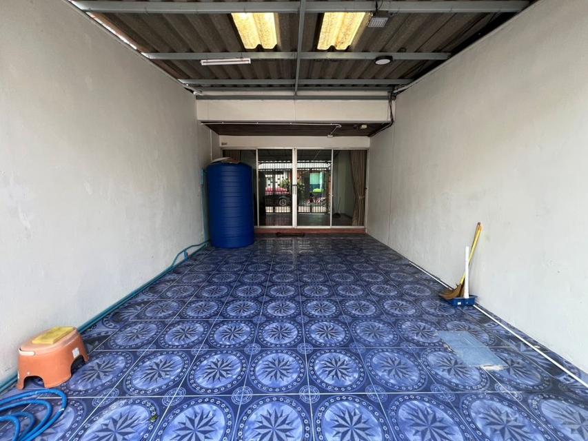 ให้เช่าทาวน์โฮม 2 ชั้น หมู่บ้านเปรมปรีดิ์ คลอง 2 ธัญบุรี รังสิต - นครนายก 54 18 ตร.ว ใกล้ฟิวเจอร์พาร์รังสิต 3