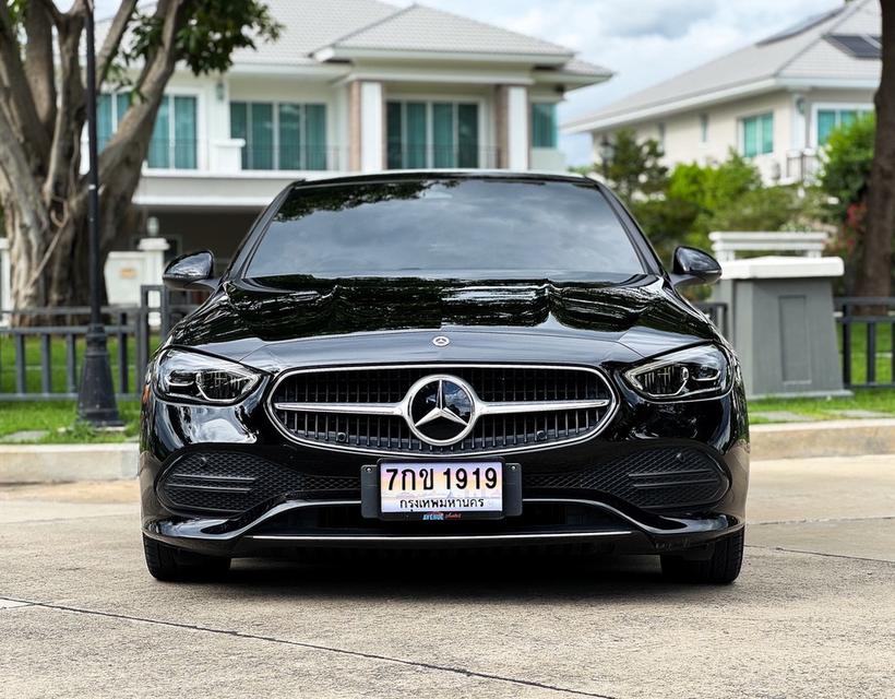 รหัสรถ AVA1919 ⭐️ Mercedes-Benz C220d ดีเซล Avantgarde (W206) โฉมปัจจุบัน ปี 2023