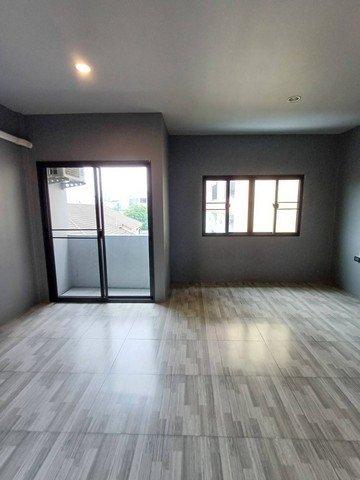 ให้เช่า ทาวน์โฮม 3 ชั้น ลาดพร้าว บางกะปิ รามคำแหง ซอยลาดพร้าว124 สไตล์ลอฟท์ ใกล้ MRT มหาดไทย ท่าเรือมหาดไทย เหมาะโฮมออฟฟิศ 17