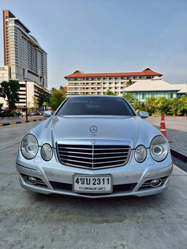 รถขาย Benz E200 W211 ปี 2009 สีเงิน เลขไมล์น้อย