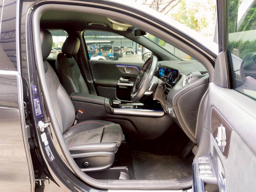 Mercedes-Benz GLA 200 1.3 AMG DYNAMIC (W247) ปีจด 2023 13