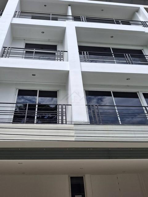 ให้เช่าโฮมออฟฟิต 4 ชั้น 277 ตร.ม. ย่านรามอินทรา 93 ใกล้แฟชั่นไอแลนส์ MRTวงแหวนรามอินทรา 6