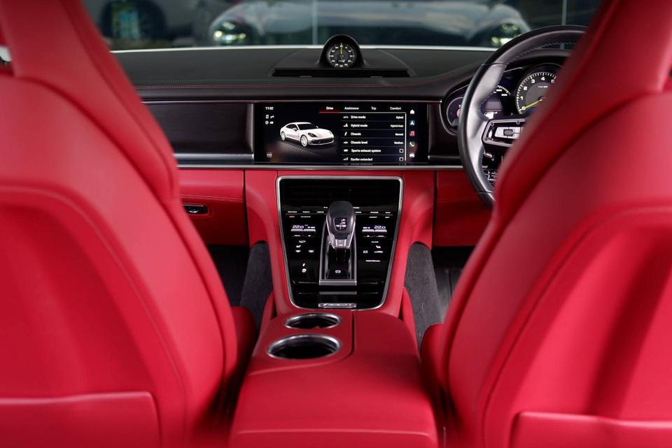 Porsche Panamera 4 E-Hybrid Platinum Edition āļĢāļđāļāļāļĩāđ 7