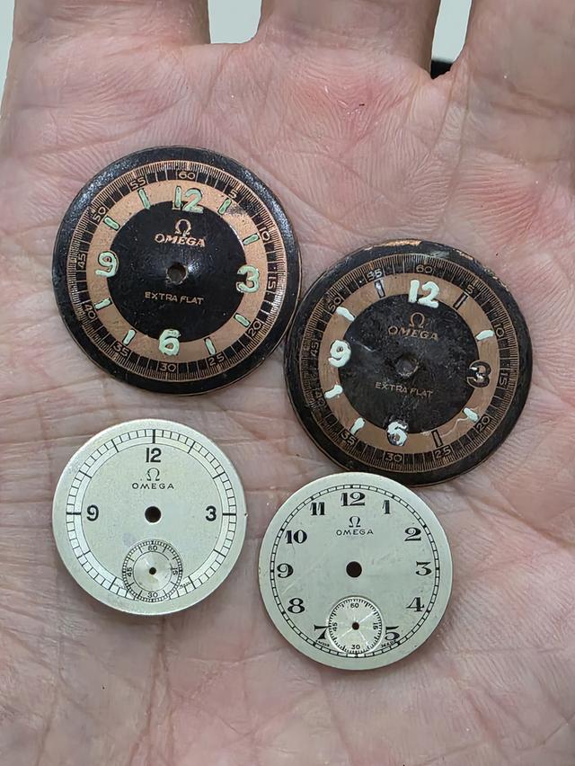 A.อะไหล่ หน้าปัด OMEGA WATCH FACE 4 แผ่น เก่าเก็บ เหมาๆ นาฬิกา ของเก่าเก็บ รุ่นเก่า ขายตามสภาพ พร้อมส่ง