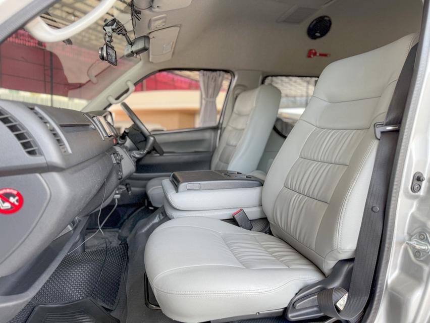 2018 TOYOTA COMMUTER, 3.0 D4D รหัส WRT7616 10