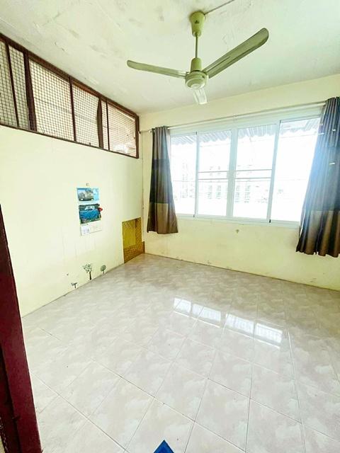 วงเวียนใหญ่ 1.3 กม. MRT ท่าพระ 345 ม. ให้เช่าตึกแถว 4 ชั้นรวมดาดฟ้า 20 ตร.วา. 260 ตร.ม. 4 นอน 4 น้ำ Airbnb ซ.เพชรเกษม 10 3