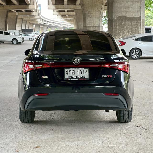 MG 5 1.5 X Sunroof AT ปี 2016 6