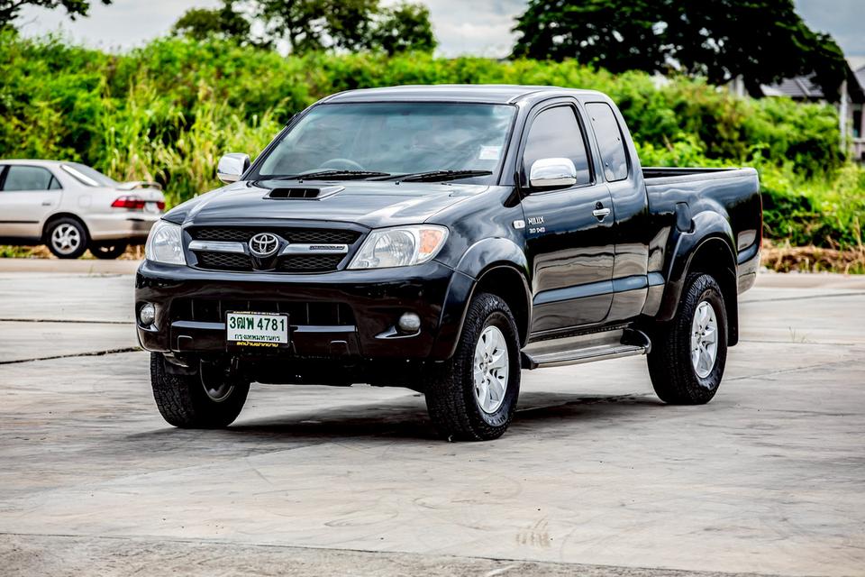 Toyota Vigo Prerunner 3.0E Cab ดีเซล เกียร์ MT ปี 2007 สีดำ