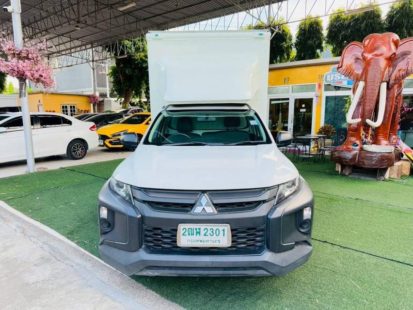  MITSU TRITON SINGLE CAB รุ่น GL  เครื่อง2.5cc.เกียร์ธรรม  ปี 2022 รถกระบะตู้บรรทุกCARGO-BOX  สภาพสวย พร้อมใช้งาน! ไมล์แท้100%คะ 