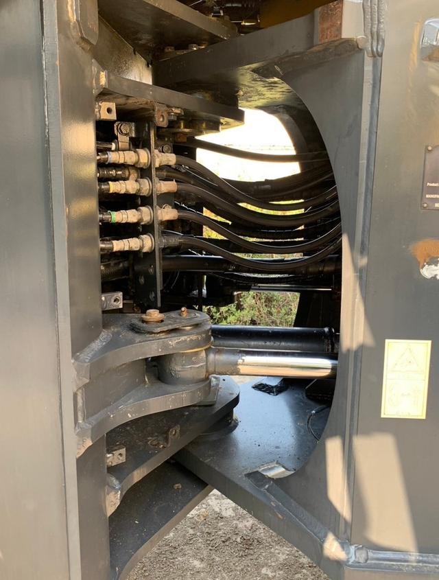 WA430-6 ตัก 4.16 คิว ยกสูง 4.20 ม. นำเข้าจากญี่ปุ่น สภาพสวย พร้อมใช้งาน สนใจติดต่อ 0927826142, 0858176685 รูปย่อยที่ 4