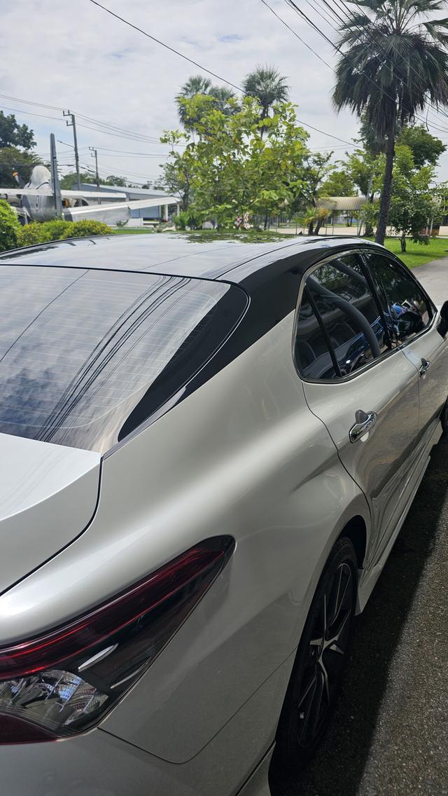 Toyota camry 2.5 HEV Premium Luxury 2022 17