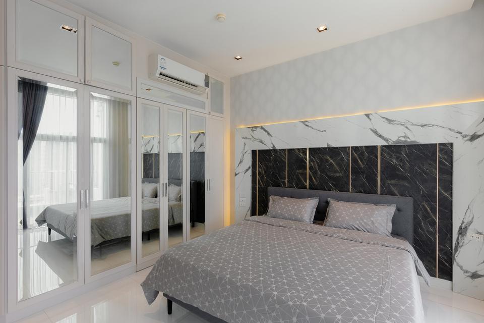 ขาย Penthouse โครงการ Belle Grand Rama 9