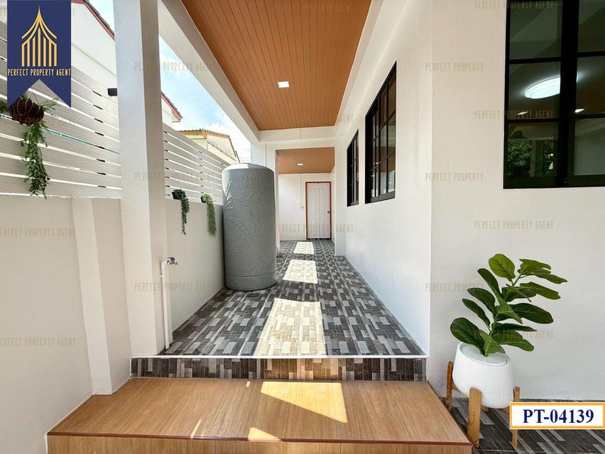 ขายบ้าน กฤษณา ร่มเกล้า มีนบุรี รีโนเวทใหม่ ฟรีโอนพร้อมเฟอร์นิเจอร์