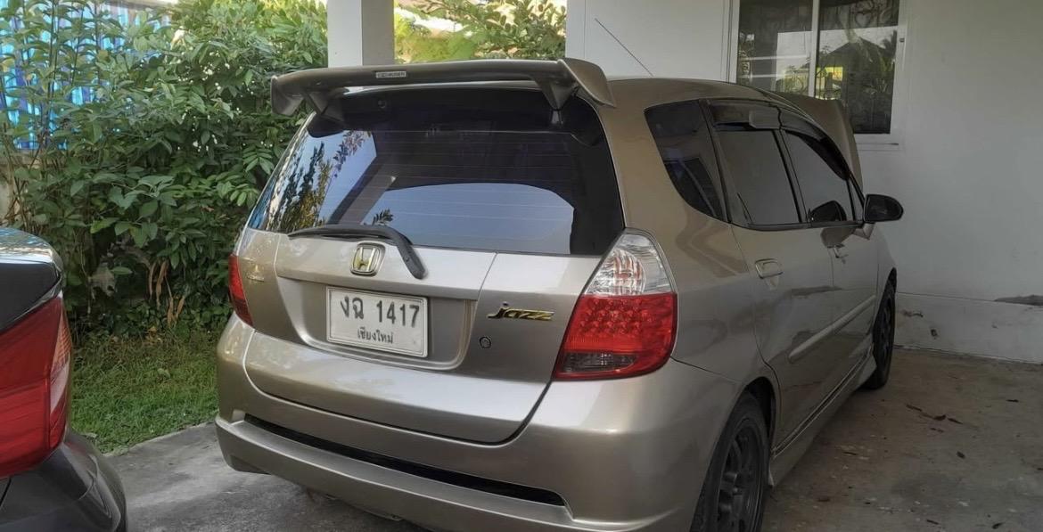 ขายรถ Honda Jazz ปี 2004  4