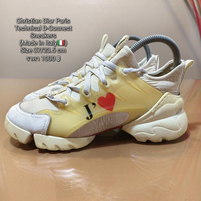 Christian Dior ParisTechnical D-Connect Sneakers(Made in Italy)Size 37/23.5 cmราคา 1000 ฿ 1