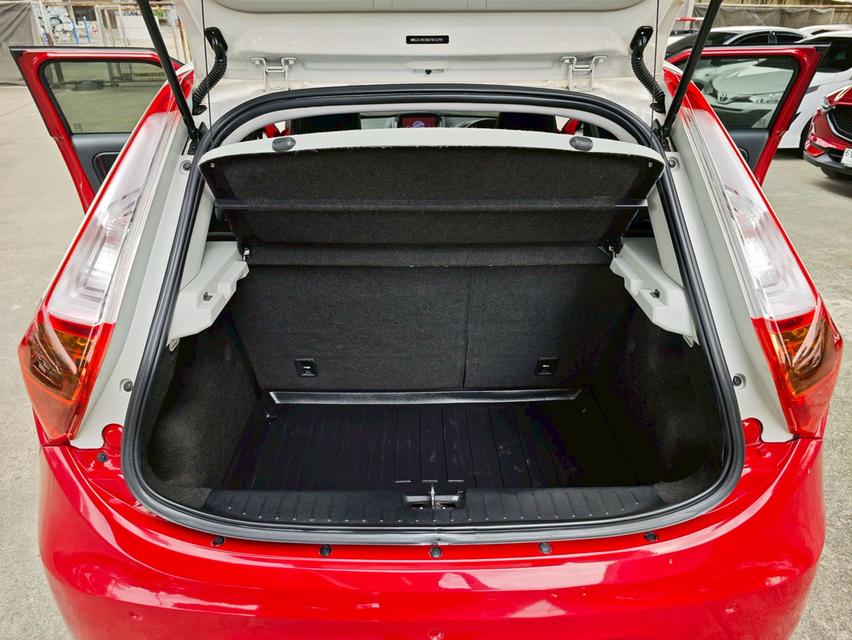 ขายรถ MG3 1.5D ปี 2016 สีแดง เกียร์ออโต้ 17