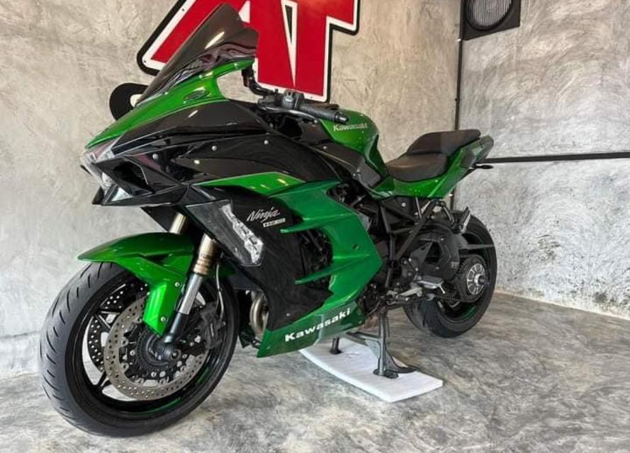 รถ Kawasaki Ninja H2R 2