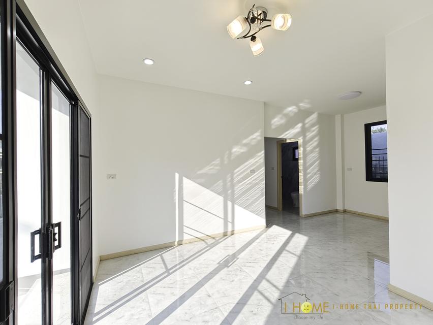 🏡🔥 CSS101853 บ้านเดี่ยว 2 ชั้น ใกล้ ม.แม่โจ้ เพียง 3.89 ล้าน ฟรีโอน!! 4