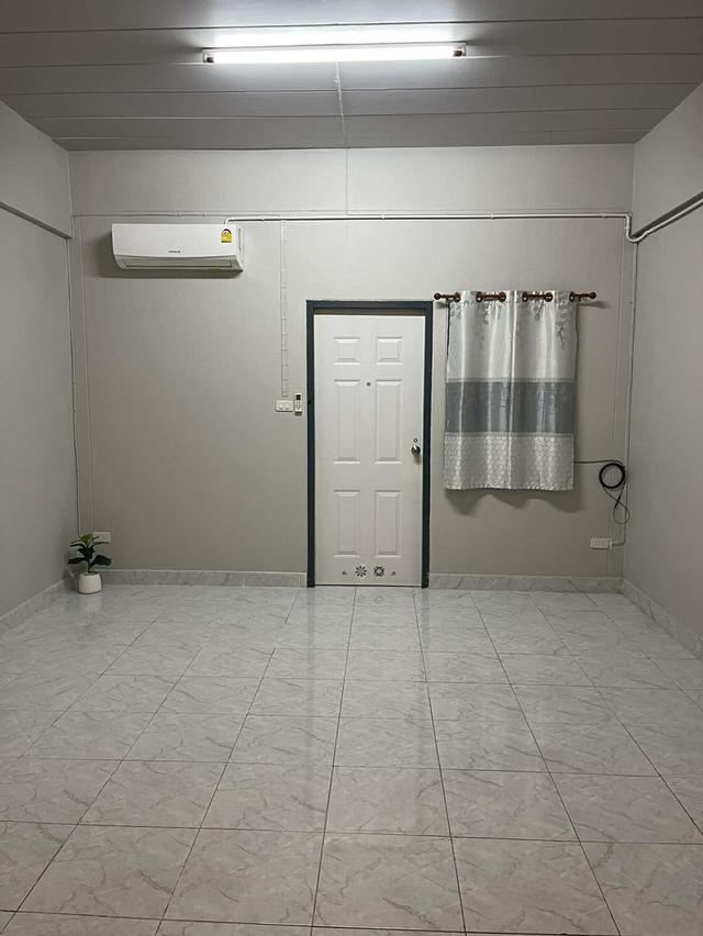 ห้อง เคหะชุมชนนครปฐม ต.ท่าตำหนัก อ.นครชัยศรี จ.นครปฐม 9