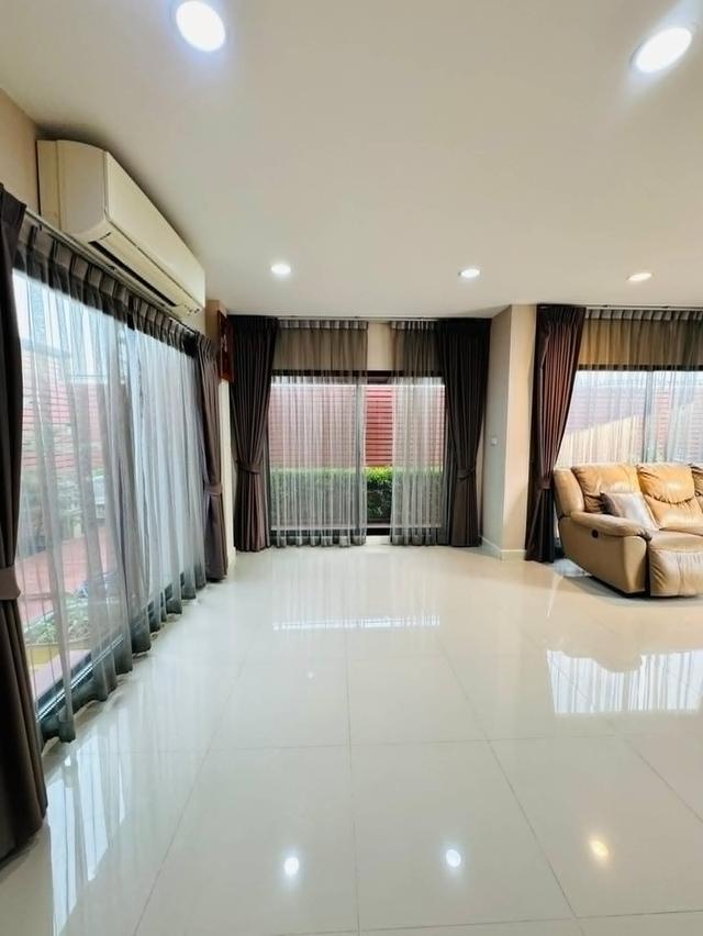 ขายบ้านเดี่ยว หลังริม 2 ชั้น หมู่บ้านไลฟ์ บางกอก บูเลอวาร์ด ราชพฤกษ์ 8