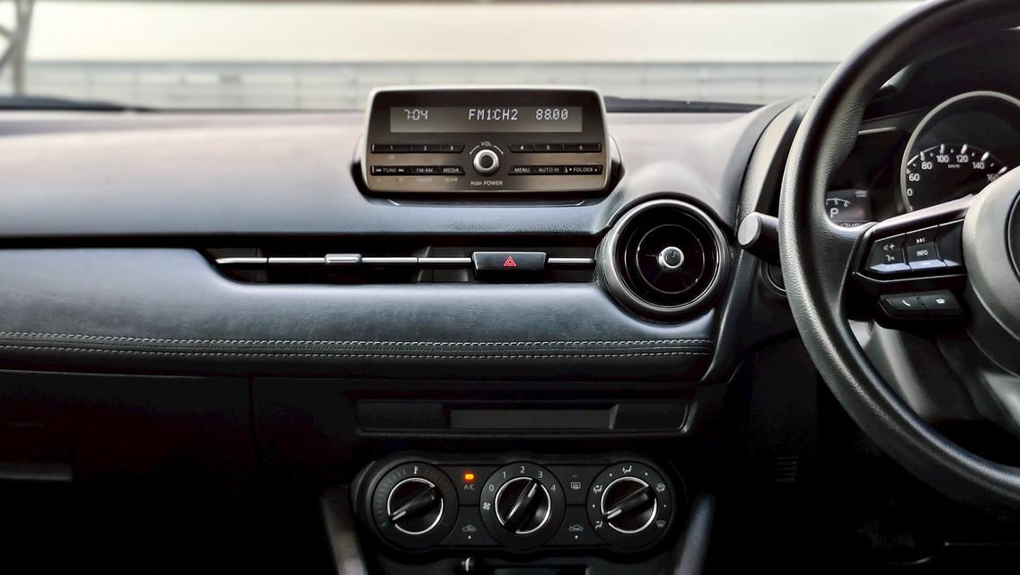 MAZDA CX-3 เบนซิน 2.0E Skyactiv-G 6A/T ปี 2019 จด 2021 ไมล์ 80,000 กม.