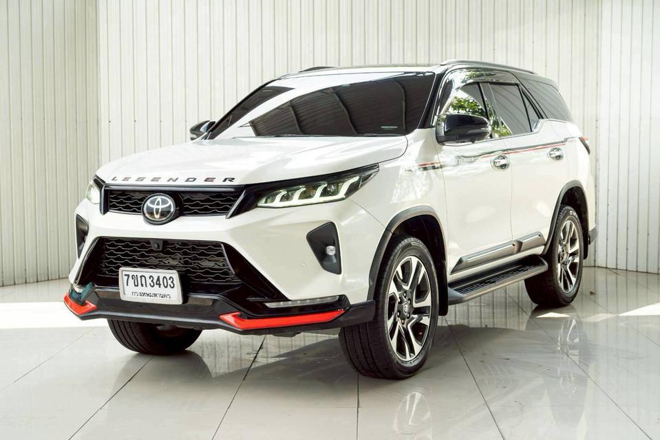 TOYOTA FORTUNER, 2.8 LEGENDER BLACK TOP 4WD ปี 2022 สีขาวโฉม ปี15-ปัจจุบัน