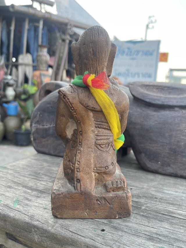 แม่นางกวัก เนื้อดิน วัดโบสถ์สมพรชัย จังหวัดอยุธยา รูปปั้นแม่นางกวักเนื้อดิน 2