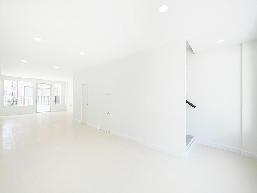 ขายอาคารพาณิชย์ 3 ชั้น ม.เวนิสดิไอริส ขนาด 31.5 ตร.ว. 3นอน 3น้ำ [วัชรพล – สุขาภิบาล5] ขาย 3.45ล้าน 5