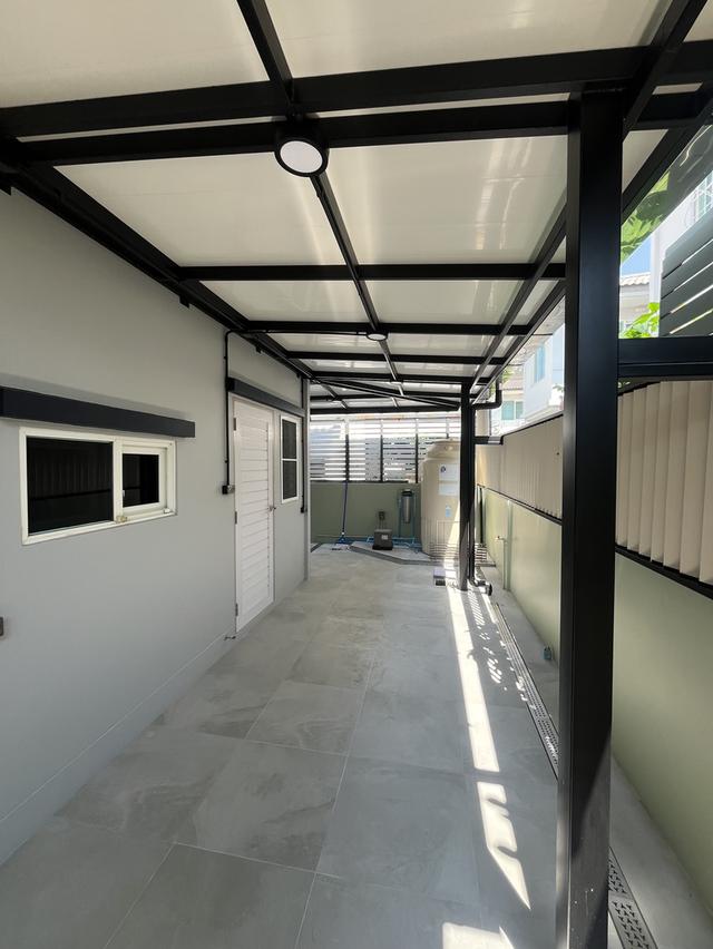 Modern Style Detached house for rent 9