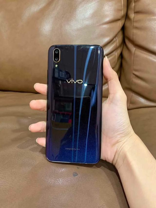 ขาย โทรศัพท์ Vivo V11