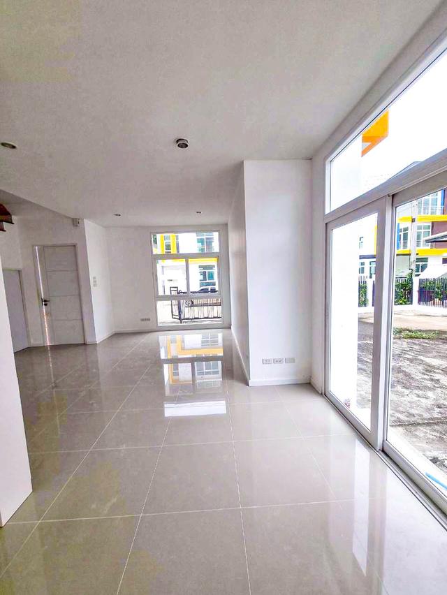 ขายโฮมออฟฟิศ 3 ชั้น สาย 4 บางกระทึก สามพราน นครปฐม 6