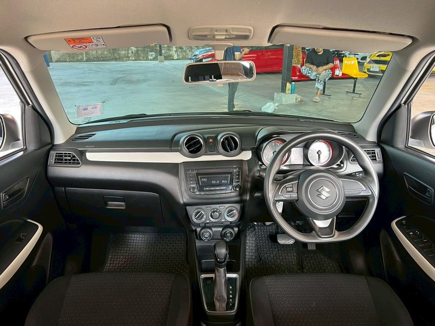 2019 SUZUKI SWIFT, 1.2 GL โฉม ปี18-ปัจจุบัน สีขาว เกียร์ออโต้ เครื่องเบนซิน รูปที่ 6
